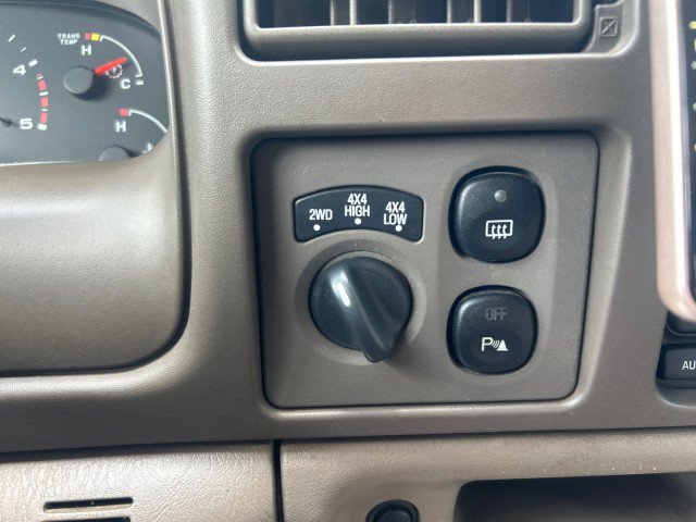 Used 2004 Ford Excursion Eddie Bauer AWD/4WD image 17