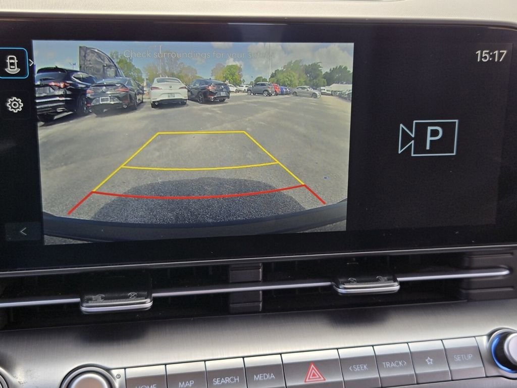 Certified 2024 Hyundai Kona SE image 22