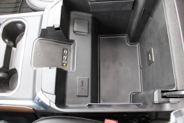 Used 2024 Chevrolet Silverado 3500 High Country w/ High Country Premium Package image 33