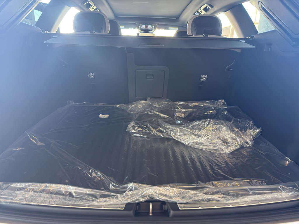 New 2026 Volvo XC60 B5 Plus w/ Protection Package AWD/4WD image 21