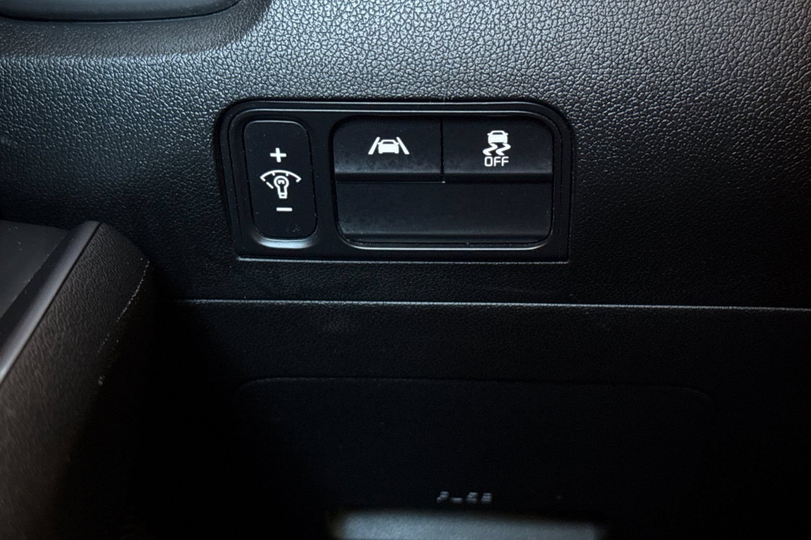 Used 2022 Kia Sorento S FWD image 39