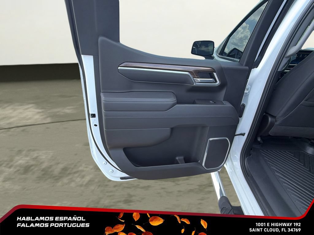 Used 2025 Chevrolet Silverado 1500 LT RWD image 22