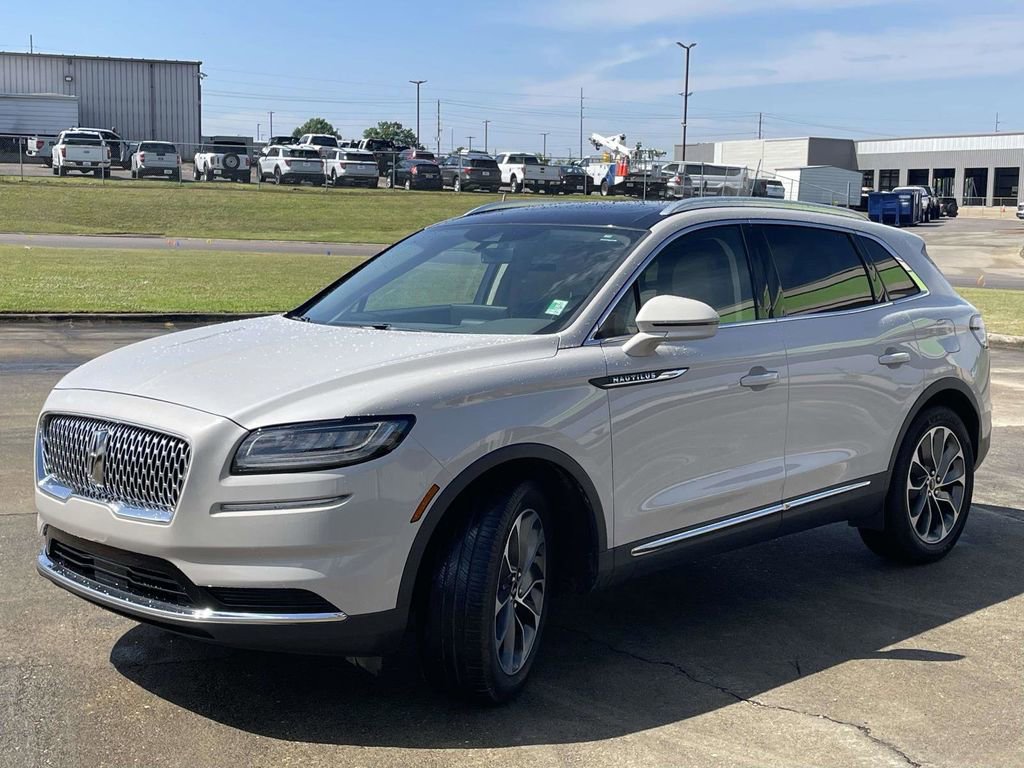 Used 2022 Lincoln Nautilus Reserve FWD image 7