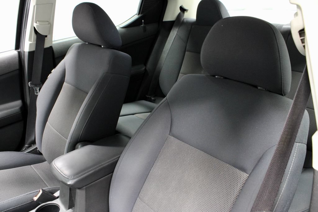 Used 2009 Dodge Avenger R/T FWD image 24