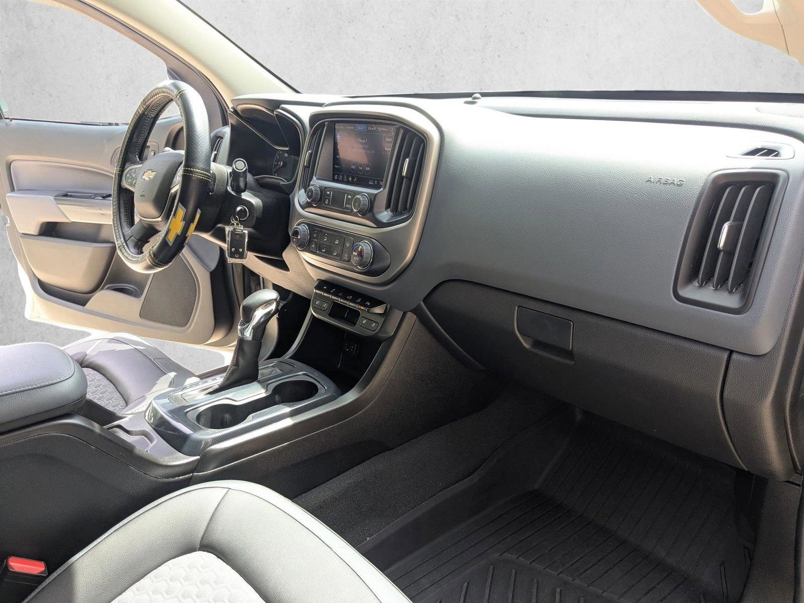 Used 2022 Chevrolet Colorado Z71 AWD/4WD image 21