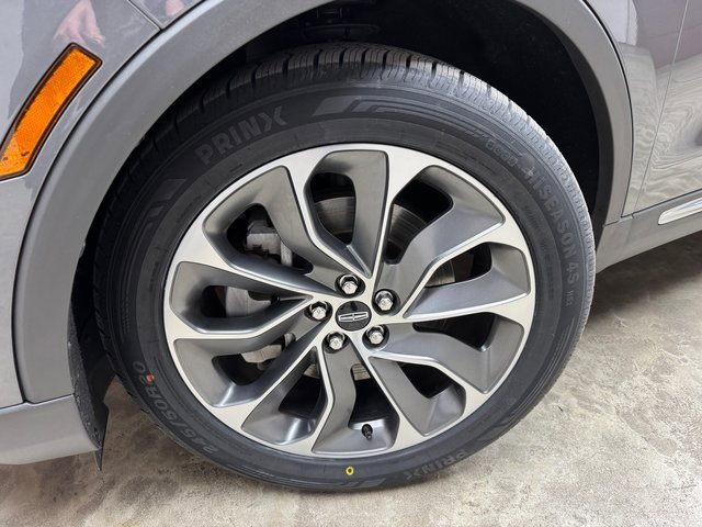 Used 2022 Lincoln Nautilus Reserve image 29