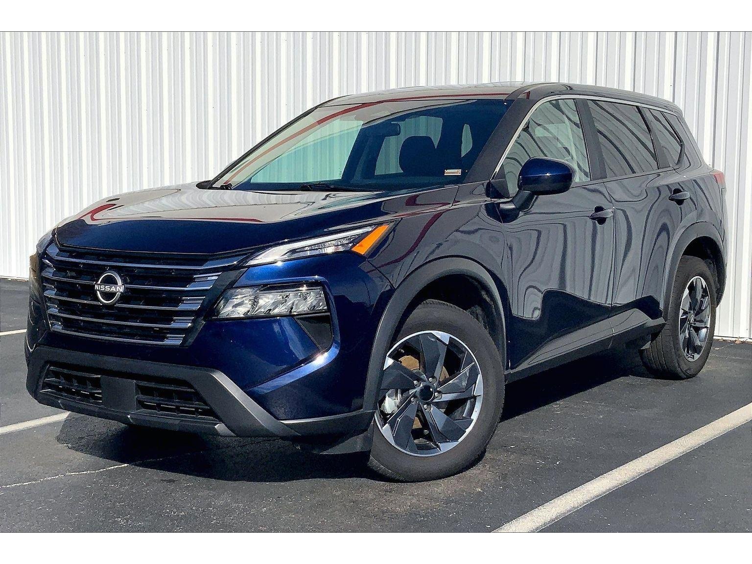 Used 2025 Nissan Rogue SV video 1