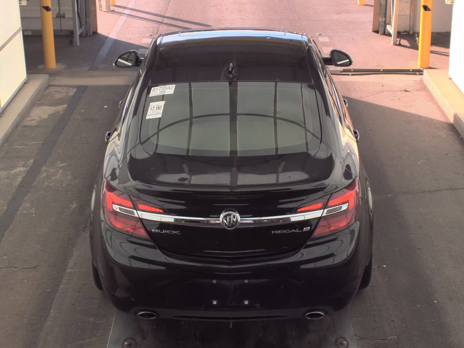 Used 2017 Buick Regal Sport Touring image 10