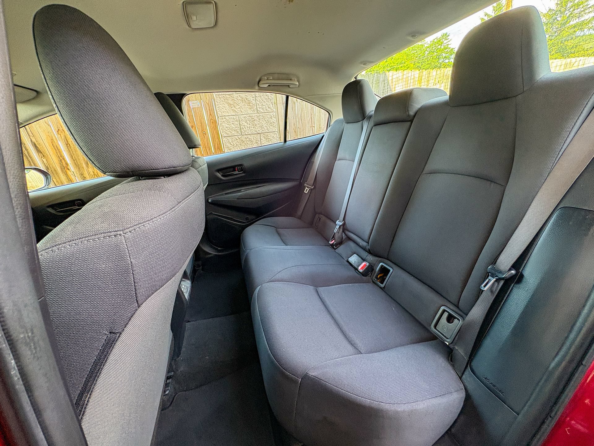 Used 2024 Toyota Corolla LE FWD image 24