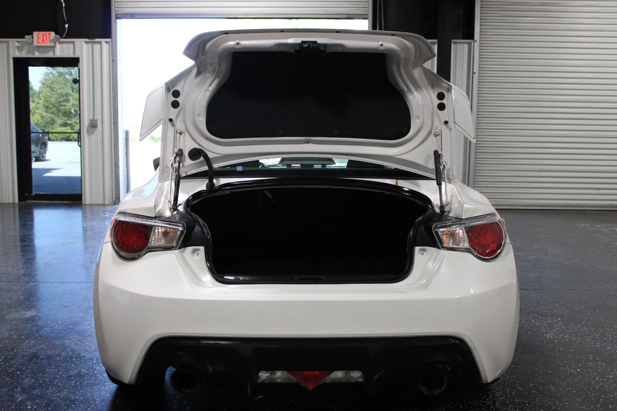 Used 2015 Subaru BRZ Limited w/ Popular Package #1B RWD image 25