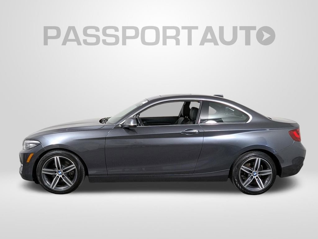 Used 2017 BMW 230i xDrive Coupe AWD/4WD image 2