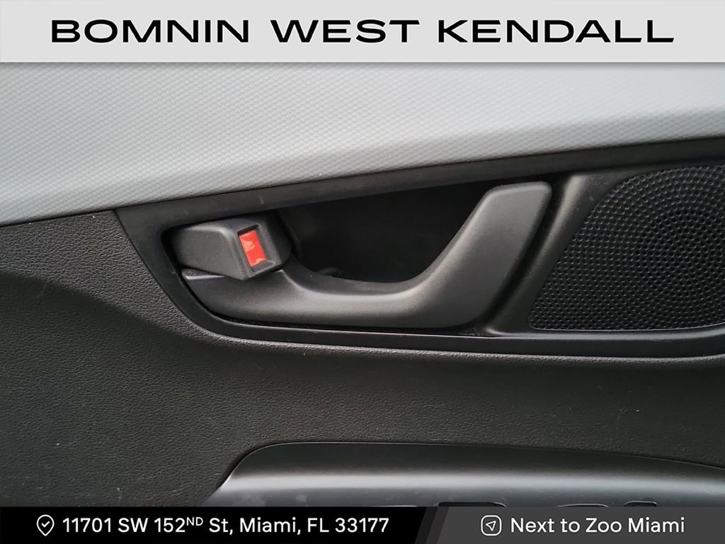 Used 2019 Hyundai Kona SE image 30