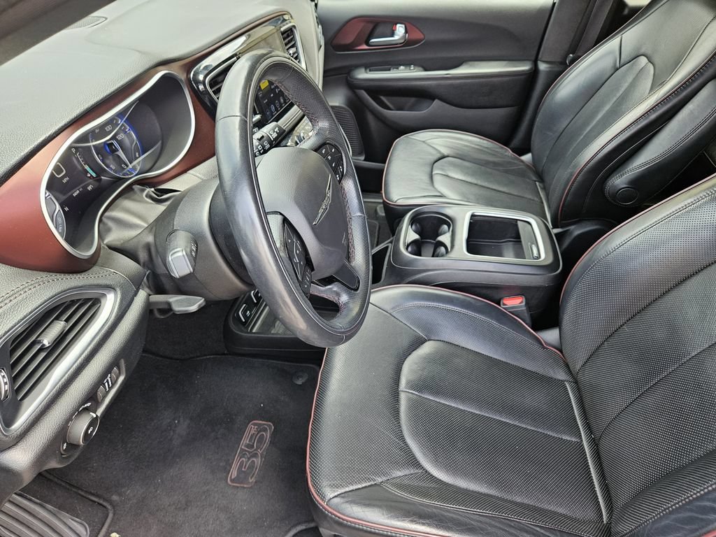 Used 2020 Chrysler Pacifica Limited FWD image 10