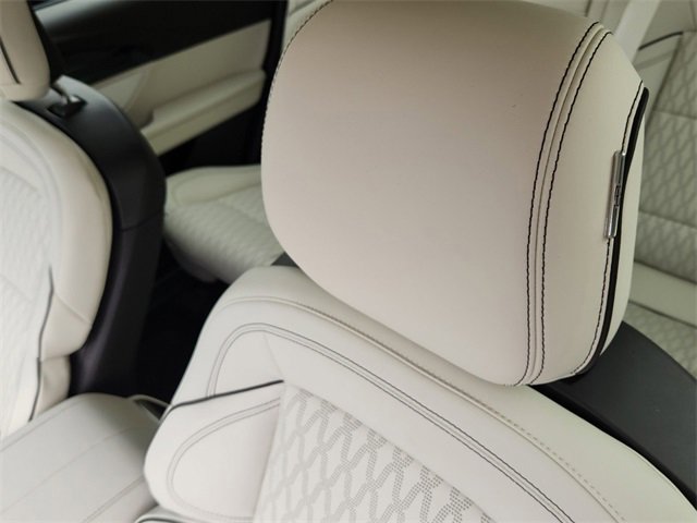 New 2024 Lincoln Nautilus Black Label image 14