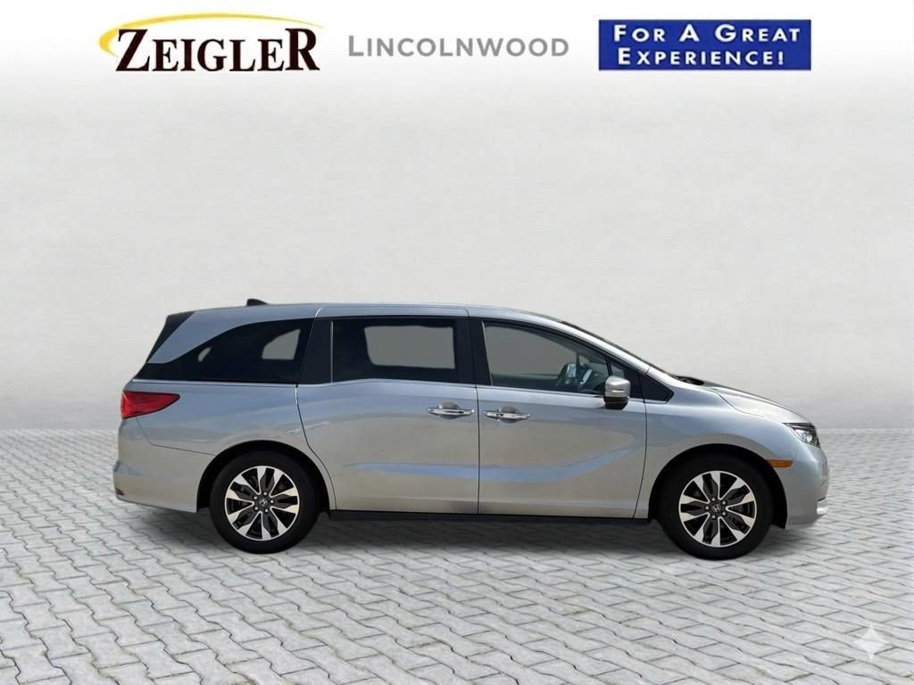 Used 2023 Honda Odyssey EX-L image 7