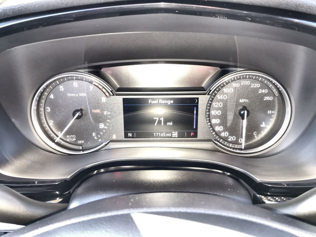 Used 2024 Cadillac XT6 Sport image 15