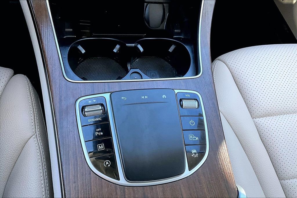 Used 2022 Mercedes-Benz GLC 300 4MATIC image 12