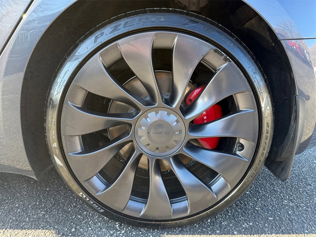 Used 2023 Tesla Model 3 Performance image 16