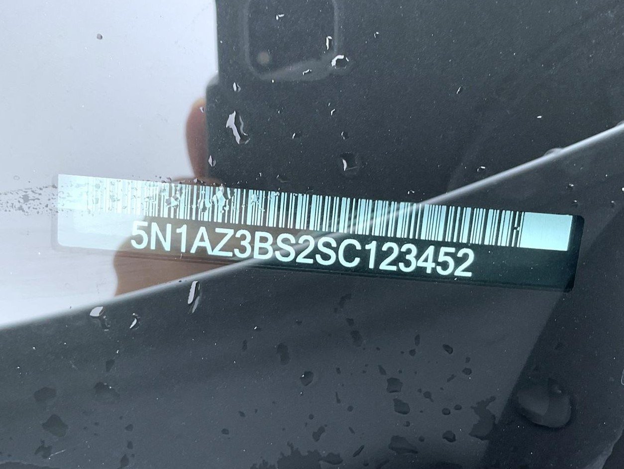 Certified 2025 Nissan Murano SV AWD/4WD image 27