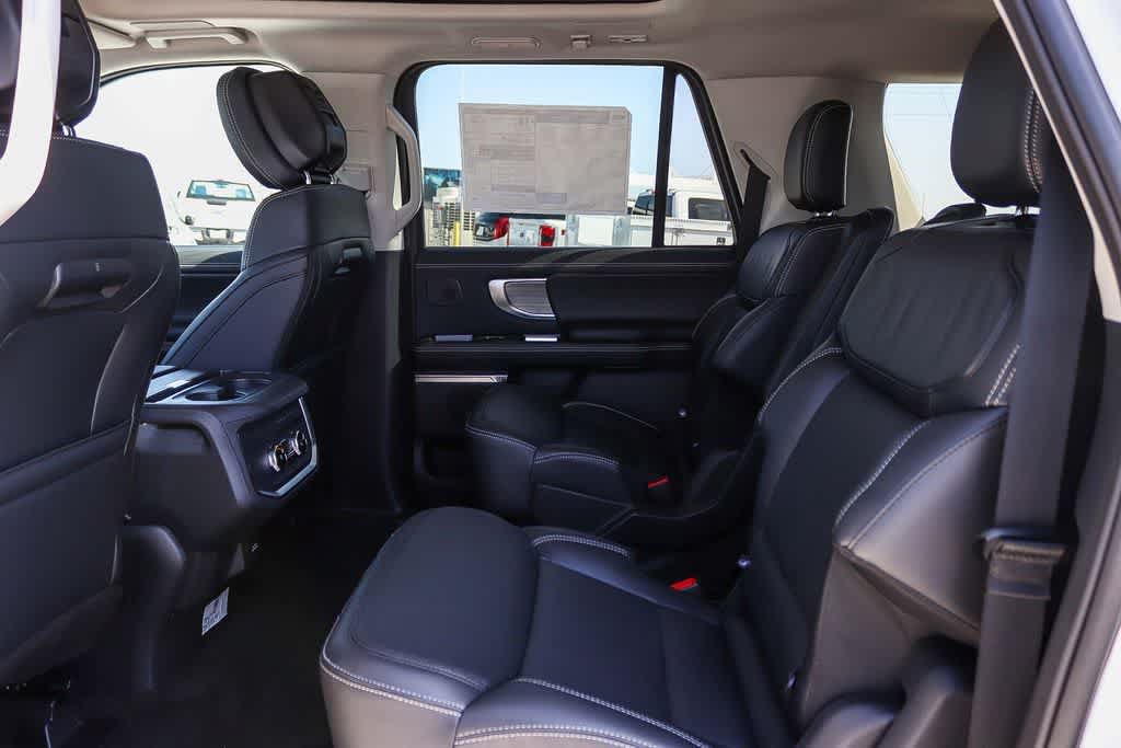 New 2027 Ford Expedition Max Platinum w/ Driver's Package AWD/4WD image 17