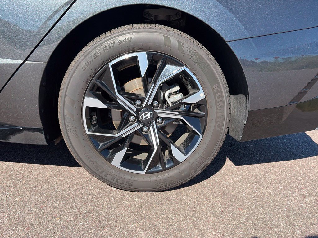 Certified 2025 Hyundai Sonata SEL FWD image 37