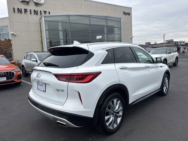 Certified 2022 INFINITI QX50 Luxe image 5