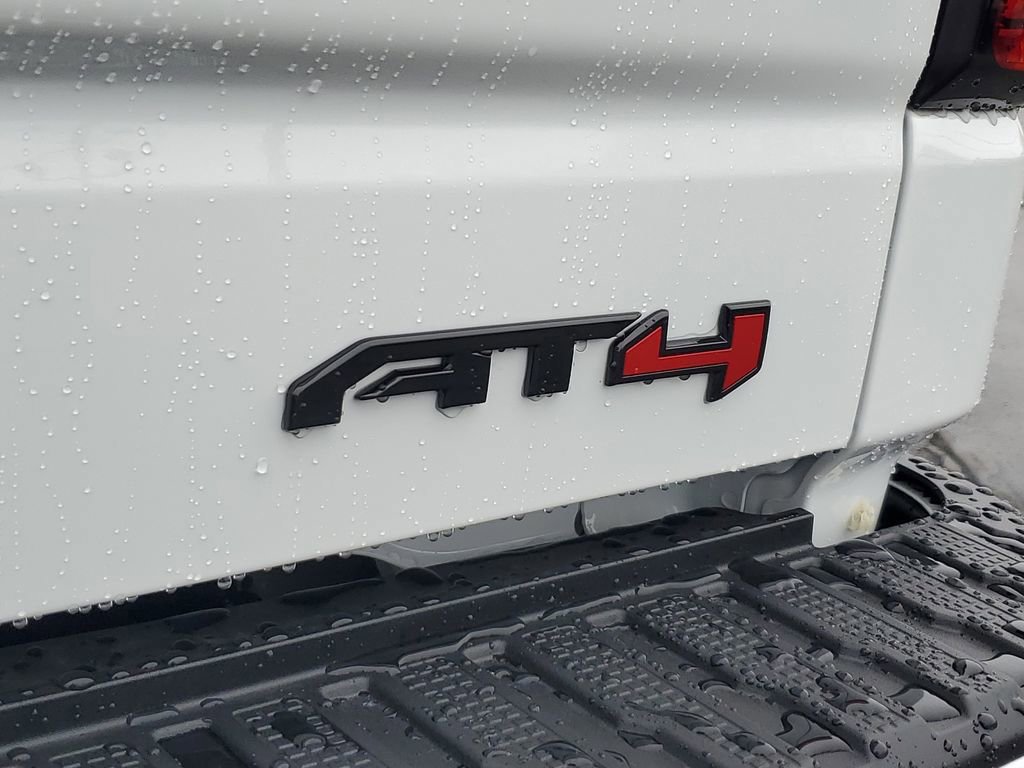 New 2026 GMC Sierra 1500 AT4 w/ Technology Package image 7