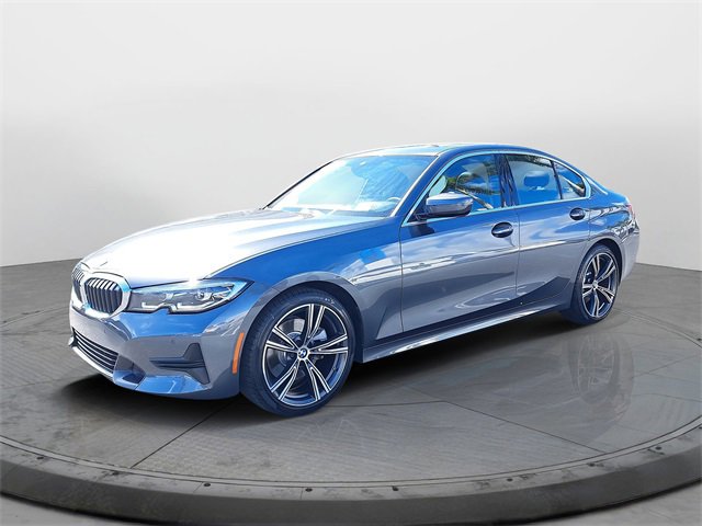 Used 2022 BMW 330i Sedan w/ Driving Assistance Package image 3
