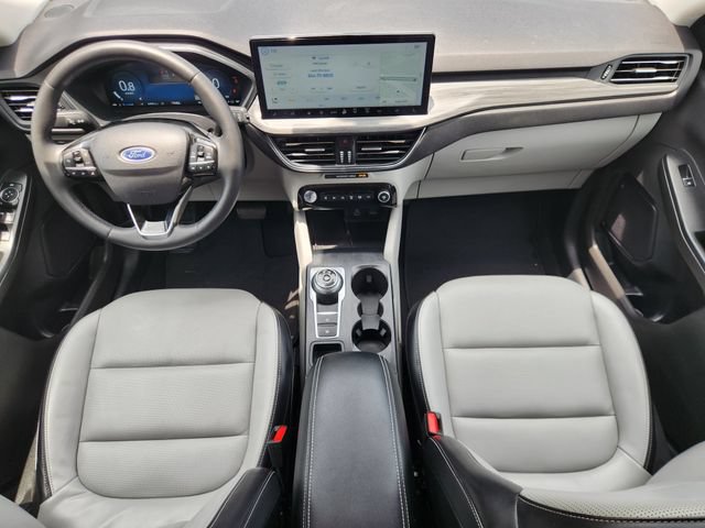 Used 2023 Ford Escape Platinum w/ Class II Trailer Tow Package AWD/4WD image 26