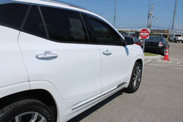 Used 2019 GMC Terrain Denali w/ Comfort Package FWD image 47