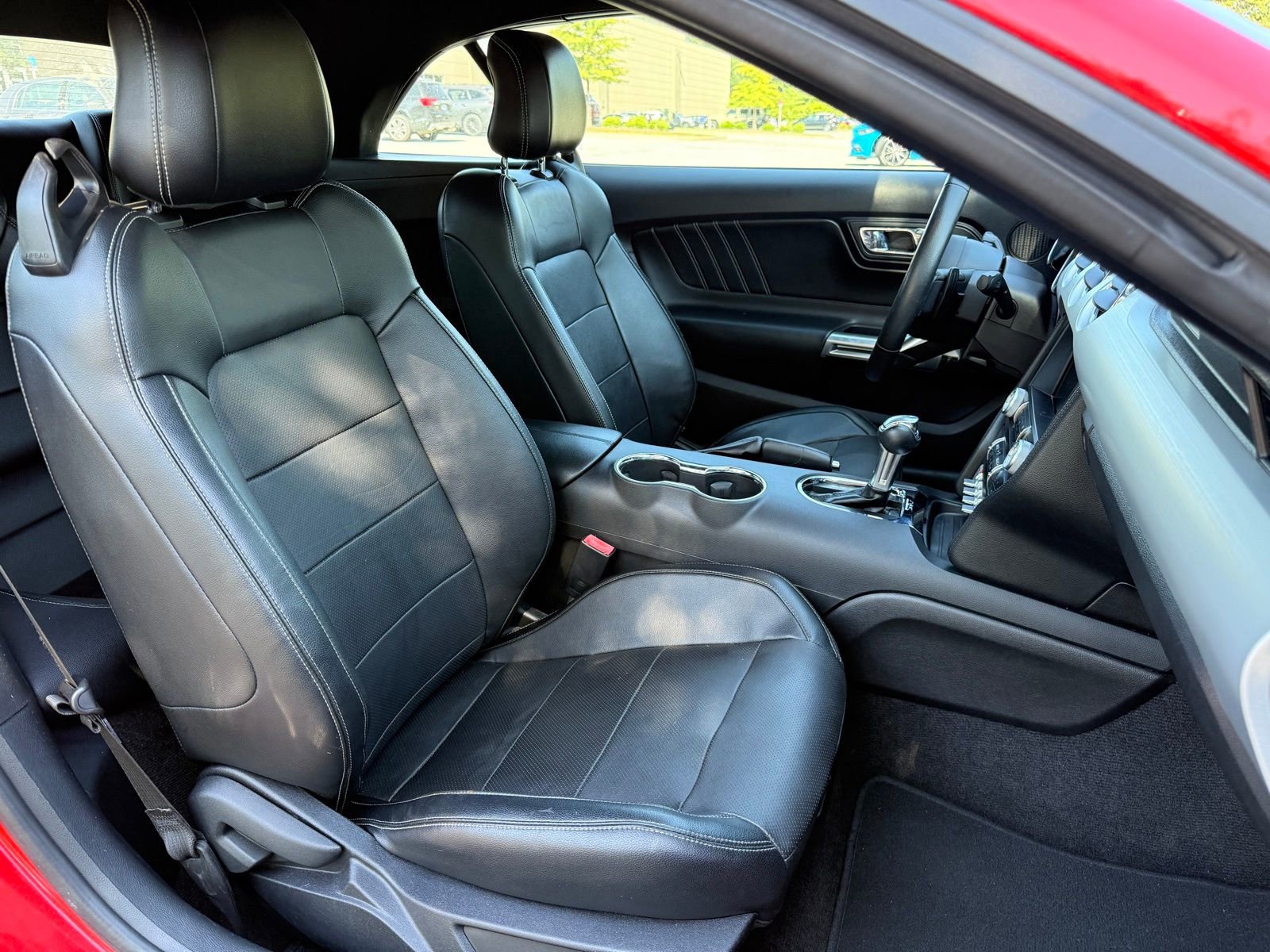 Used 2015 Ford Mustang GT Premium image 35