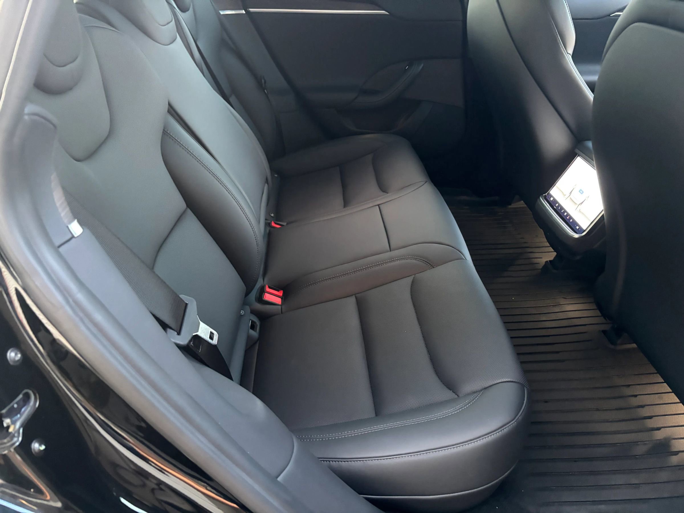 Used 2023 Tesla Model S Standard Range image 14