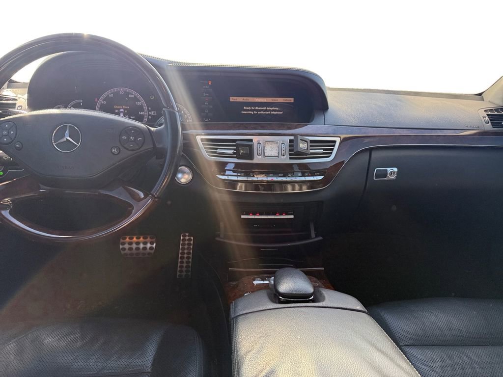 Used 2013 Mercedes-Benz S 550 image 10