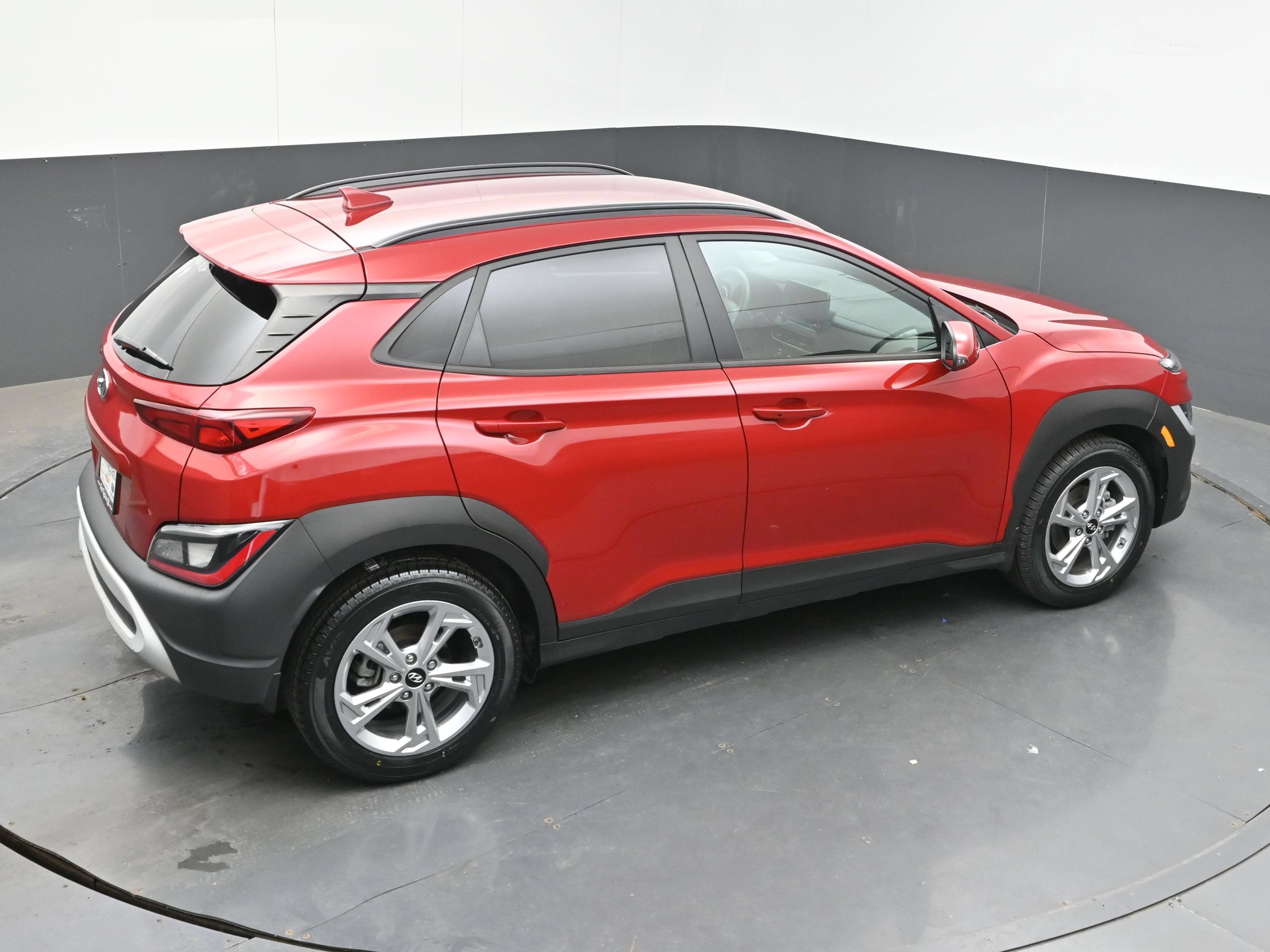 Used 2022 Hyundai Kona SEL w/ Cargo Package FWD image 38