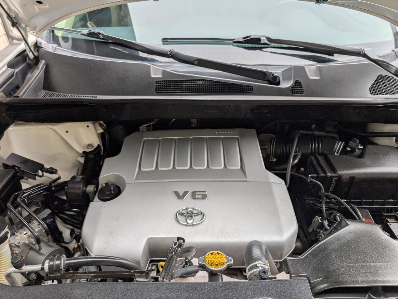 Used 2013 Toyota Highlander Limited image 24