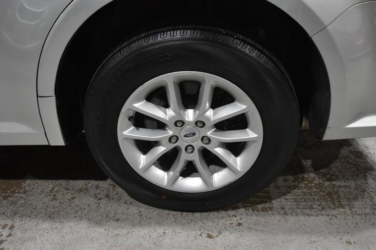 Used 2019 Ford Flex SE FWD image 45