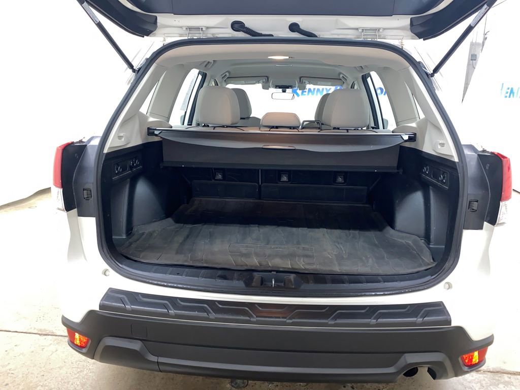 Used 2020 Subaru Forester w/ Alloy Wheel Package AWD/4WD image 15