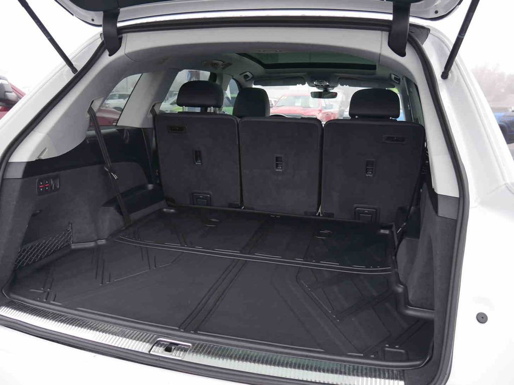 Used 2023 Audi Q7 3.0T Premium Plus image 10