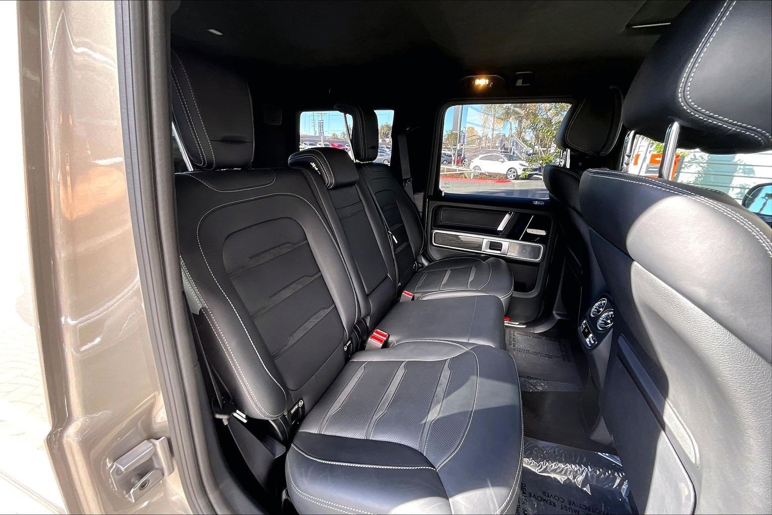 Used 2021 Mercedes-Benz G 63 AMG 4MATIC w/ Seat Comfort Package image 27