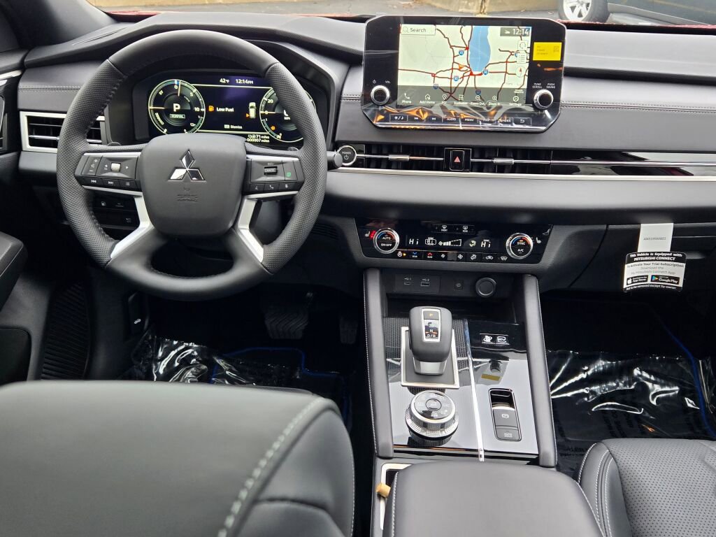 New 2025 Mitsubishi Outlander SEL Black Edition image 16