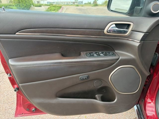 Used 2014 Jeep Grand Cherokee Summit AWD/4WD image 7