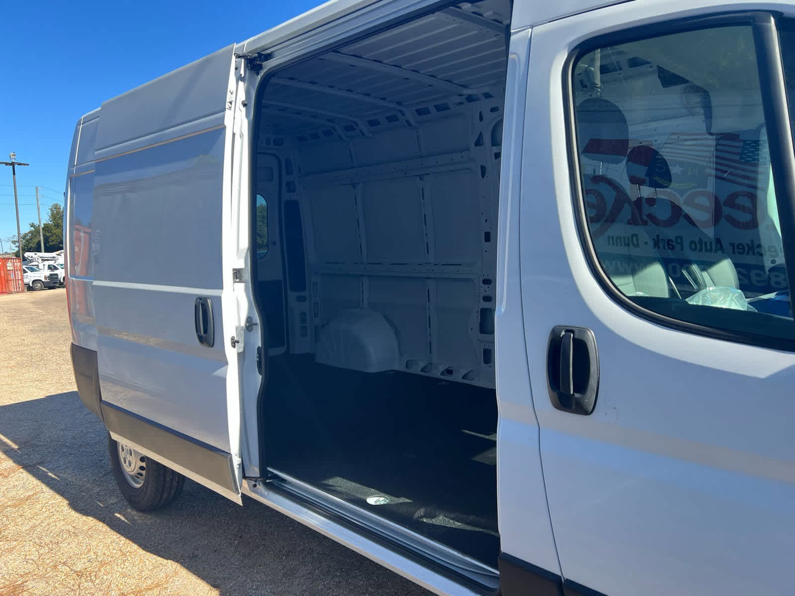 New 2026 RAM ProMaster 2500 FWD image 17
