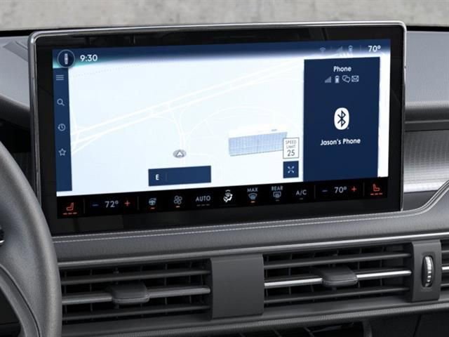 New 2026 Lincoln Corsair Premiere image 14