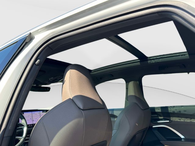 Certified 2025 Audi Q5 Premium Plus AWD/4WD image 18