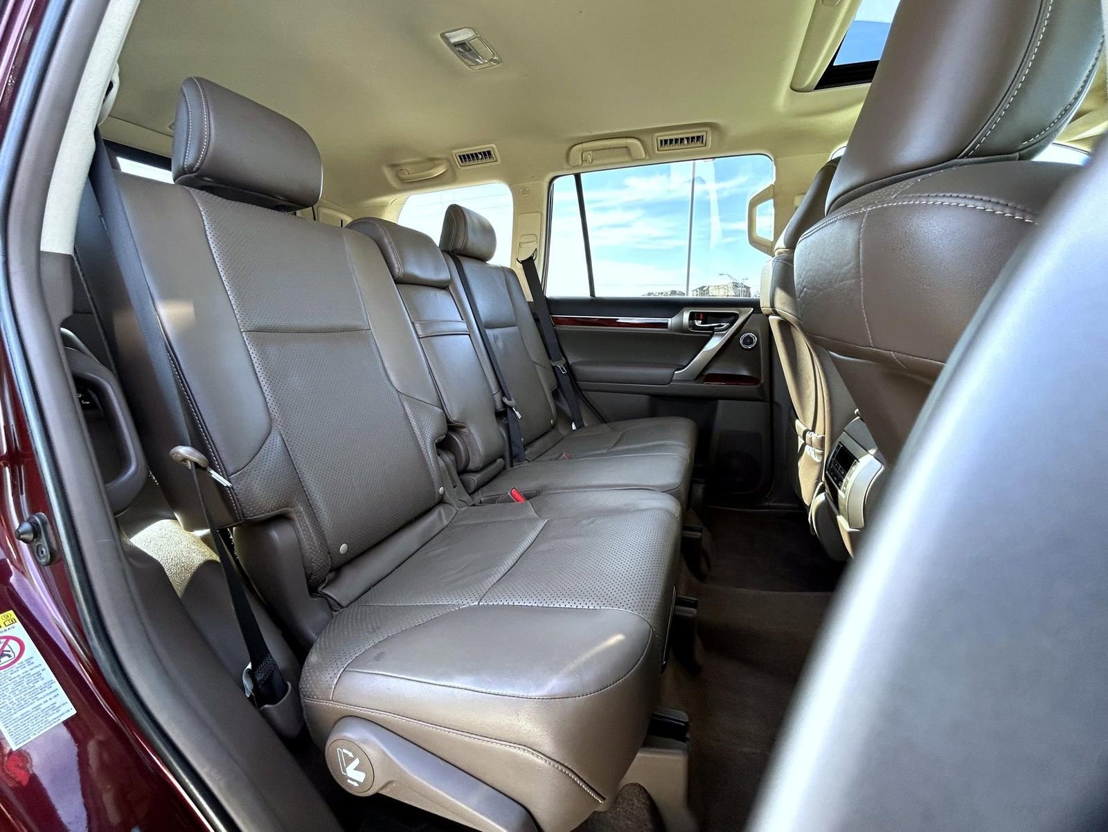 Used 2013 Lexus GX 460 Premium image 18