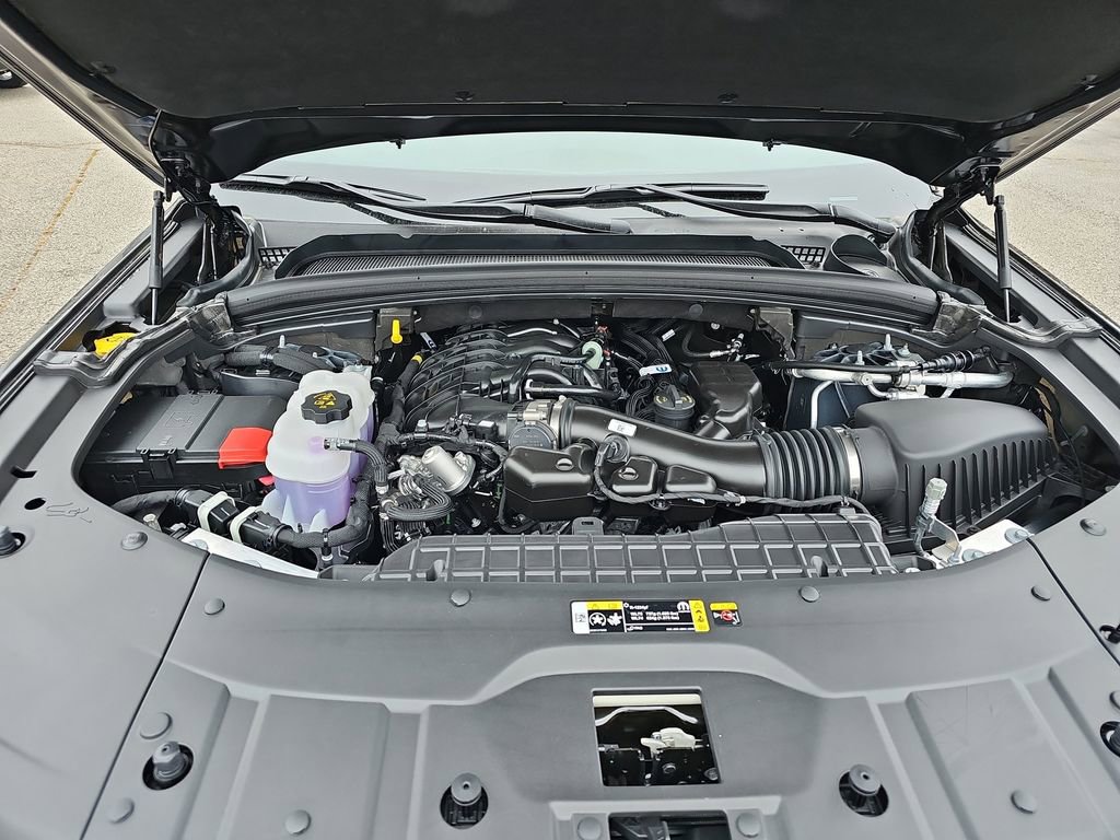 New 2025 Jeep Grand Cherokee Laredo X w/ Trailer Tow Package image 22