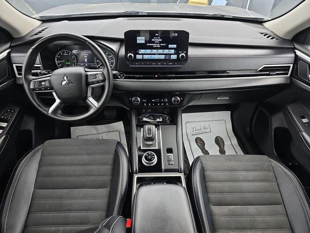 Used 2024 Mitsubishi Outlander SE FWD image 20