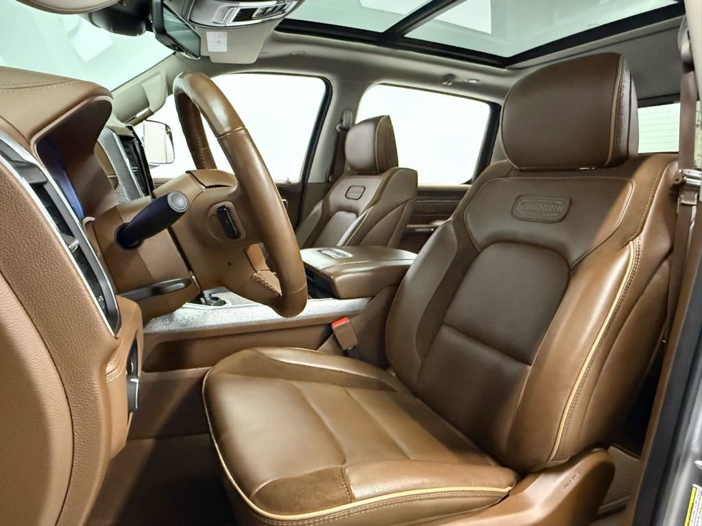 Used 2024 RAM 1500 Limited image 15