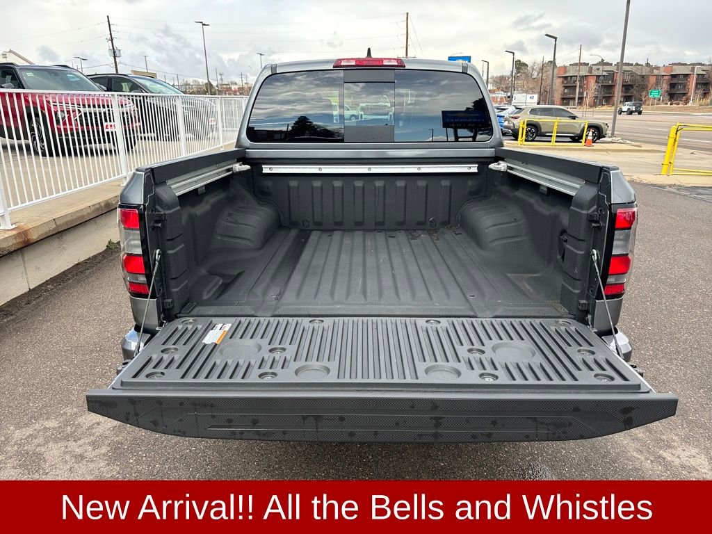 Used 2025 Nissan Frontier PRO-4X w/ Pro Premium Package image 24