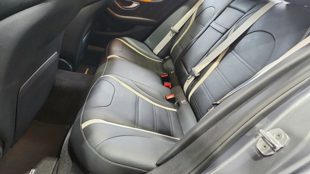 Used 2015 Mercedes-Benz C 63 AMG S image 26